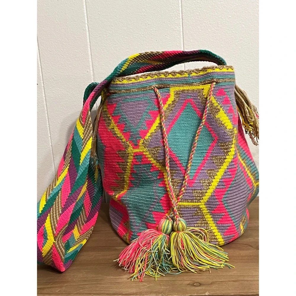 Handmade‎ Woven Crochet Bag Multi Color Diamond Pattern Tassels Shoulder Bag